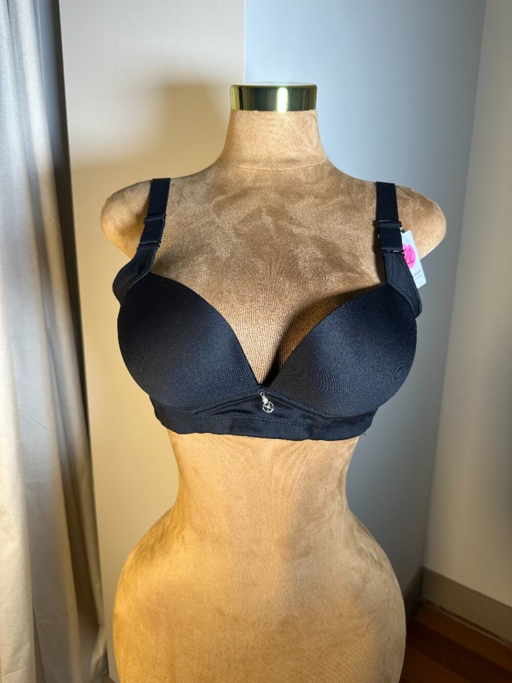 34D Bra